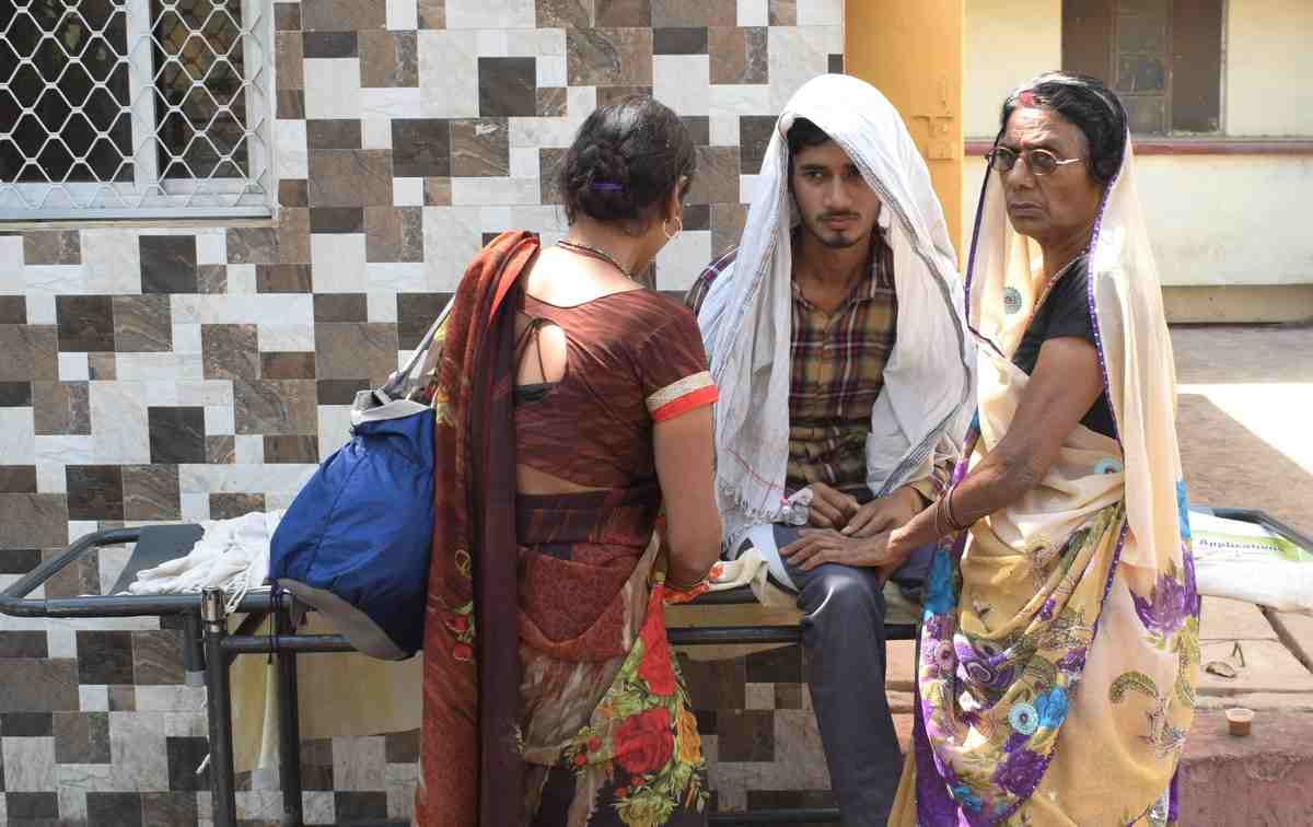 BHU hospital junior doctors strike  continue second day