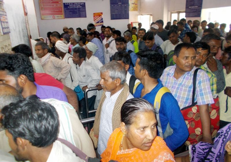 22 घंटे डाउन रहा रेलवे का सर्वर