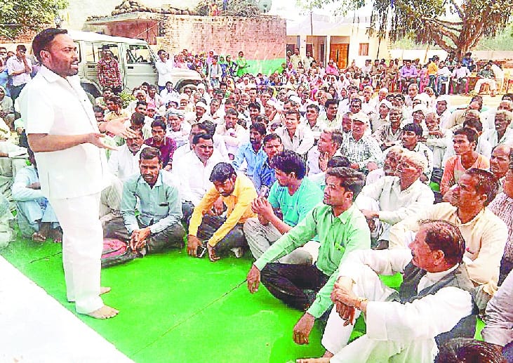 Amresh's tribute meeting took place in tight security