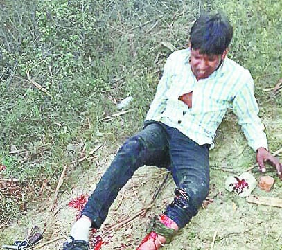 Four gangsters in encounter