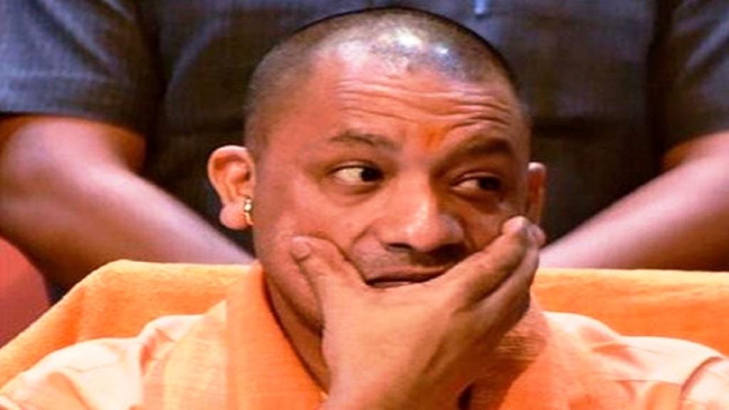 cm yogi gave strong message to the officer by suspending dm 