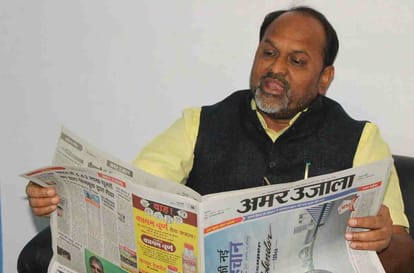 Maharashtra minister said that dalit and backward classes get help on economic base