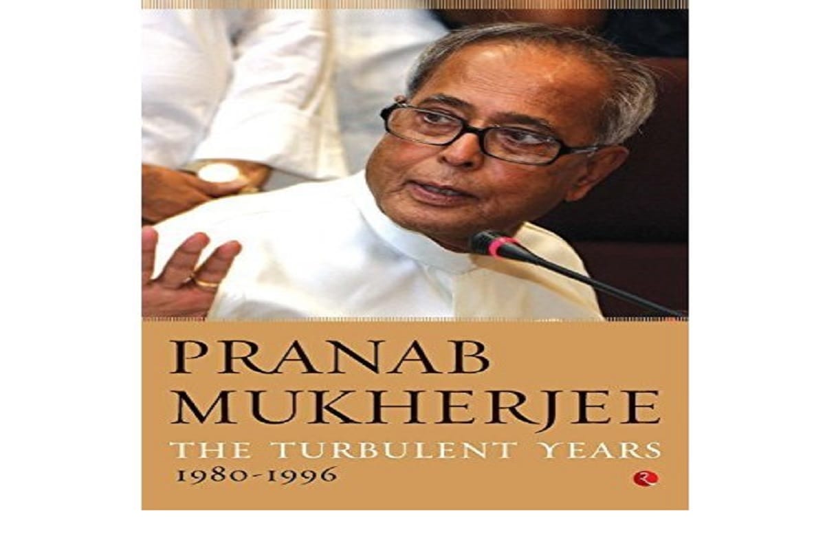  Delhi HC issues notice to ex-President Pranab Mukherjee on plea deletion lines from book