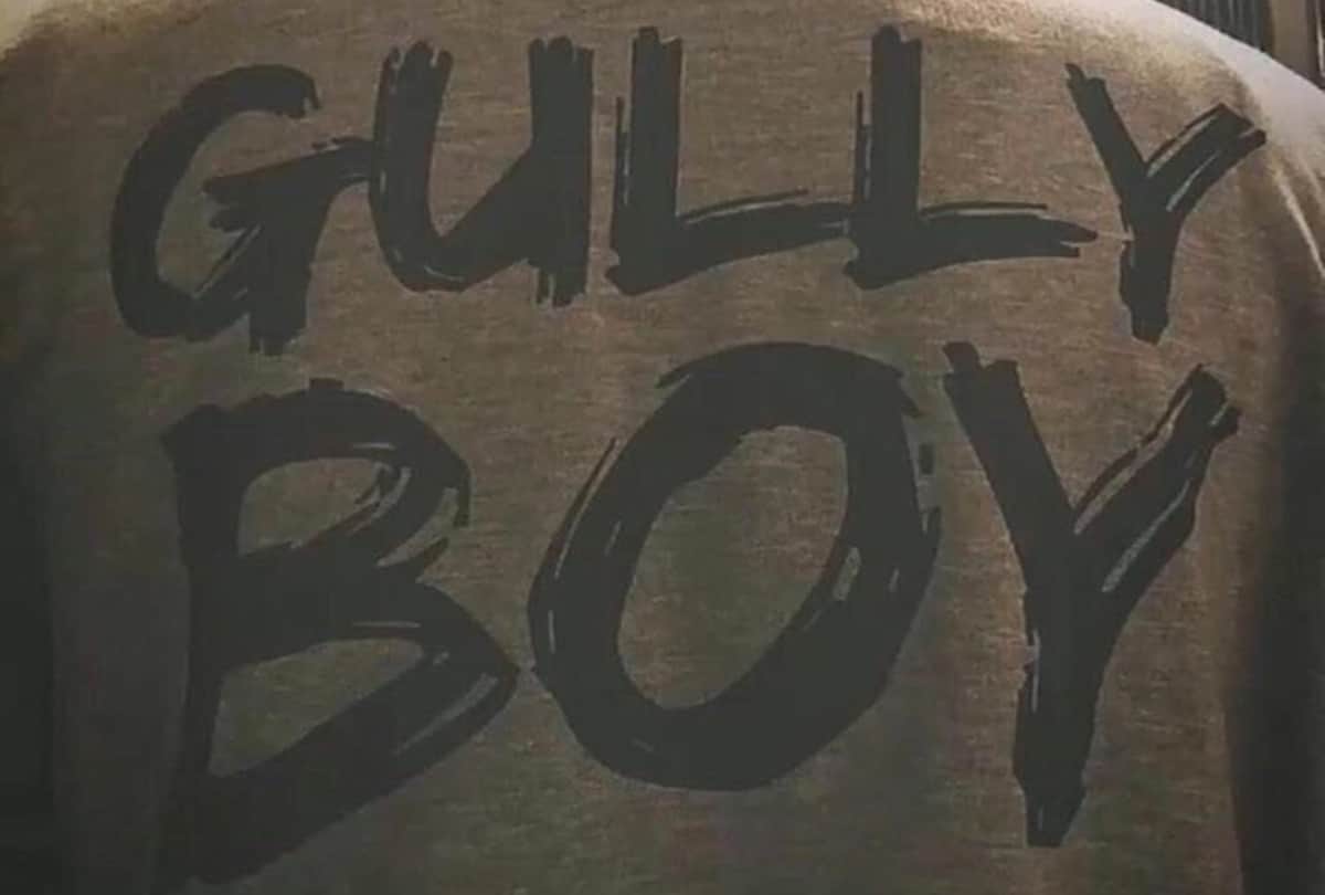 khilji Ranveer Singh shares a look from his upcoming Gully Boy