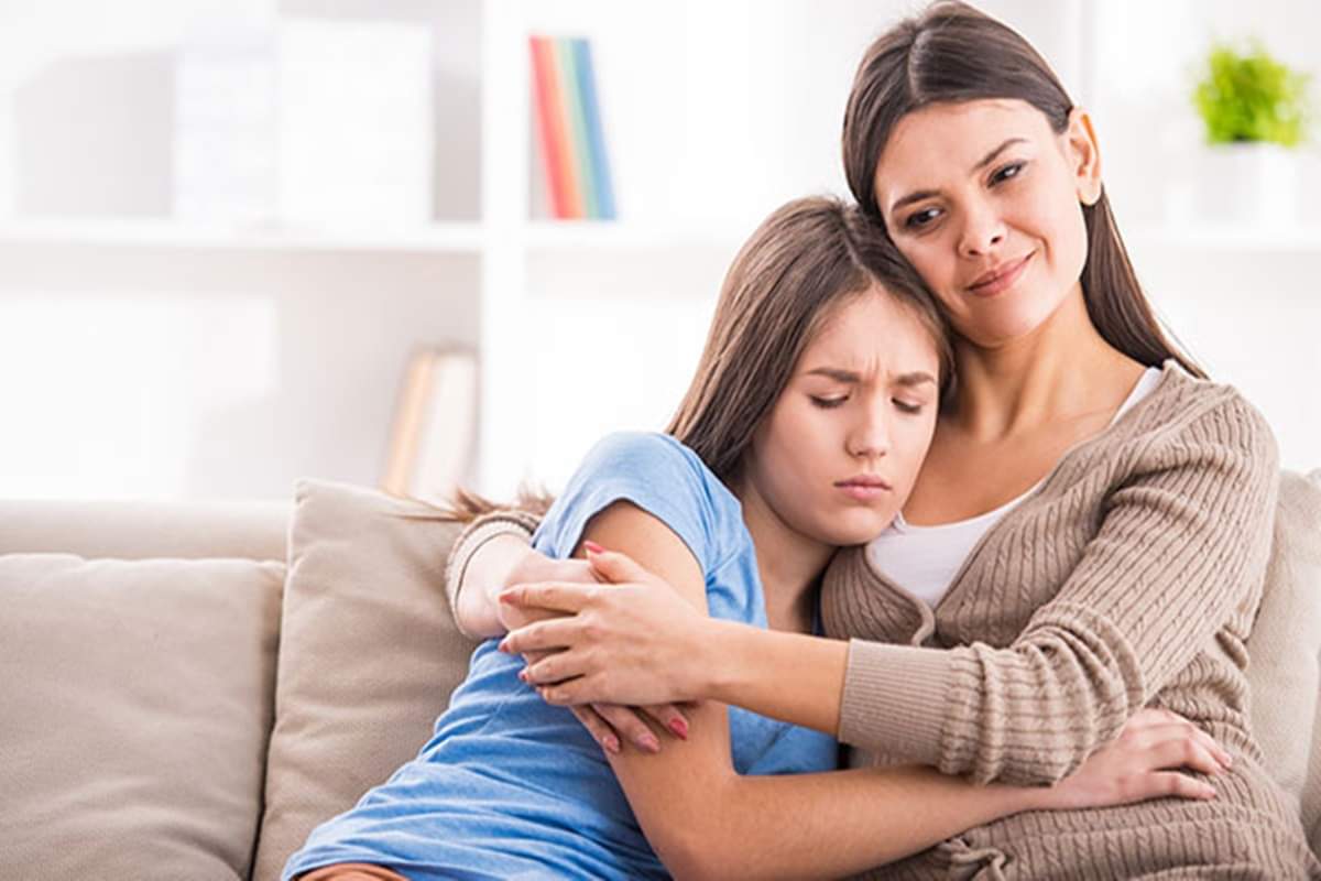 Know why Talking to Your Child About Menstruation is very important for every mother