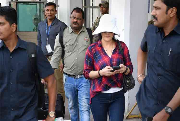 preity zinta met salman khan in jodhpur central jail 