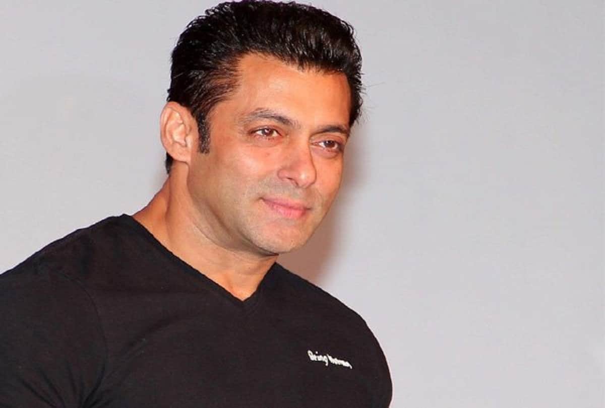court orders fir against salman khan for hurting hindu sentiments to loveratri film