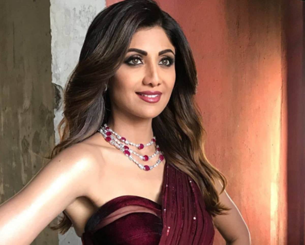 Shilpa Shetty to finally make a comeback in bollywood