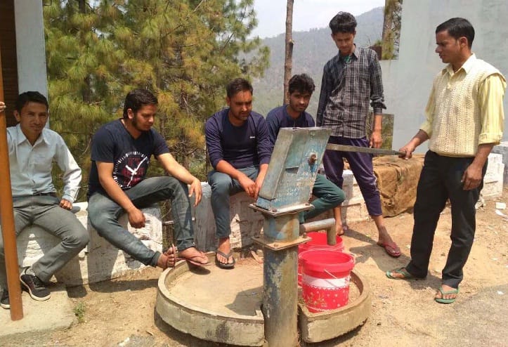 Increased drinking water crisis in Bhingra