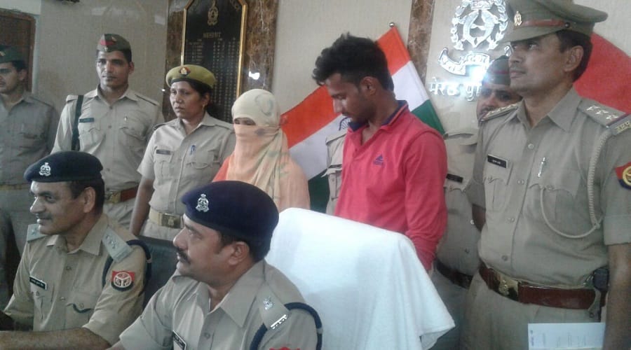 woman in Meerut together with a lover killed her husband