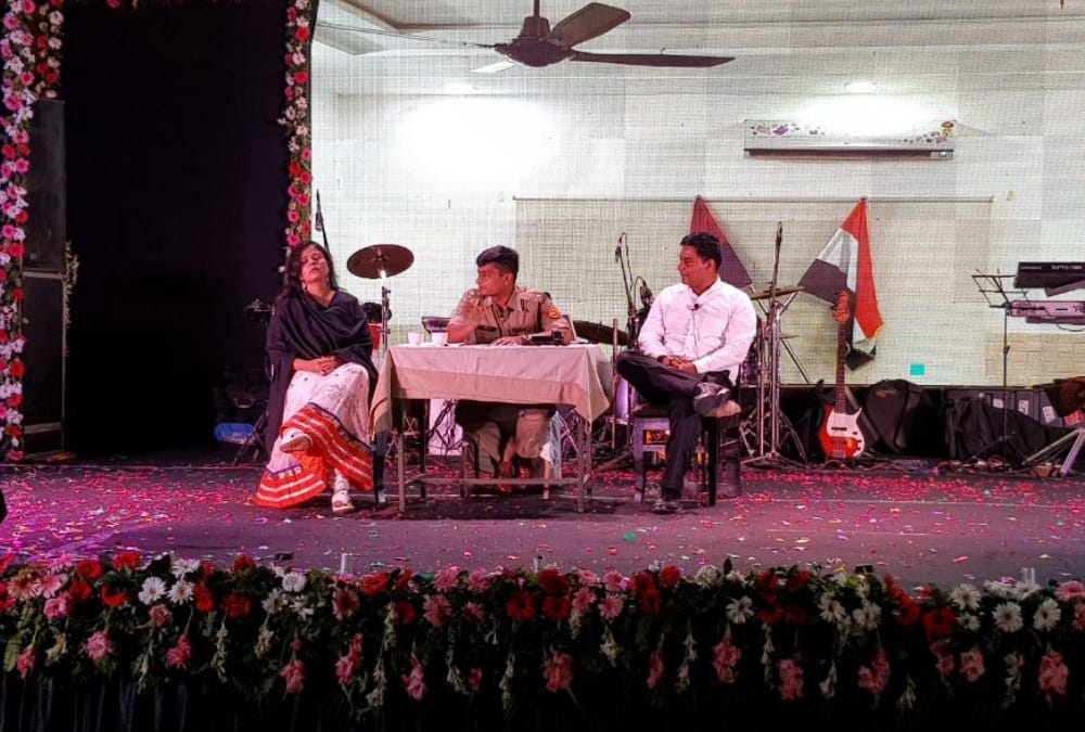 play in police week in lucknow.