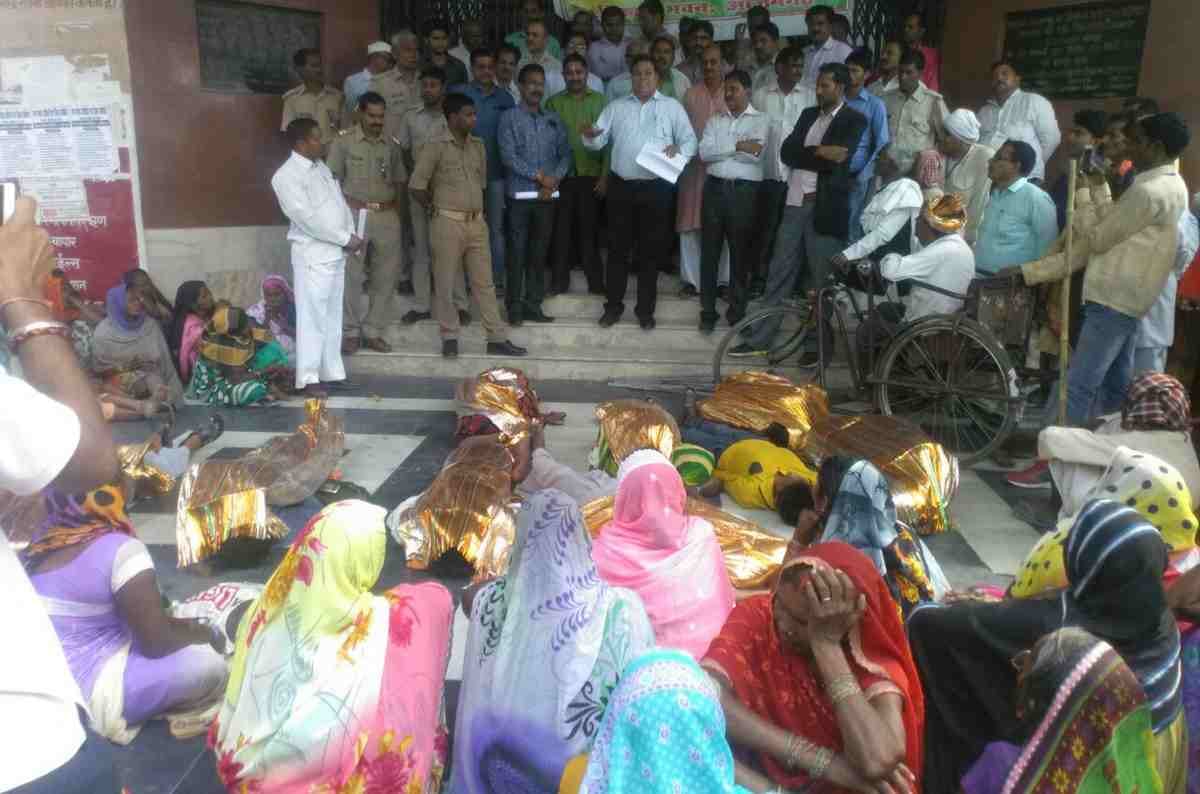 Handicap protest to ADM transfer in azamgarh