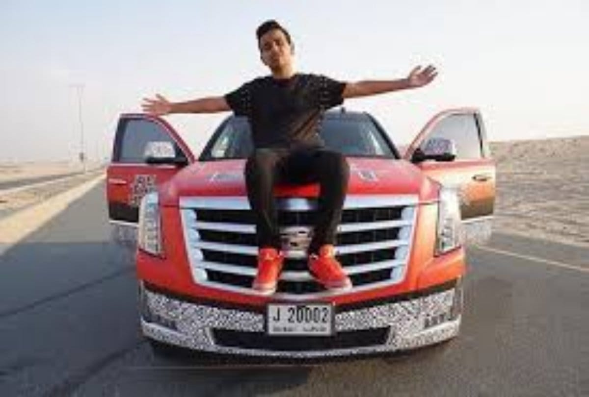 Know about the fifteen years old Dubai boy rashed belhasa who is very Rich 