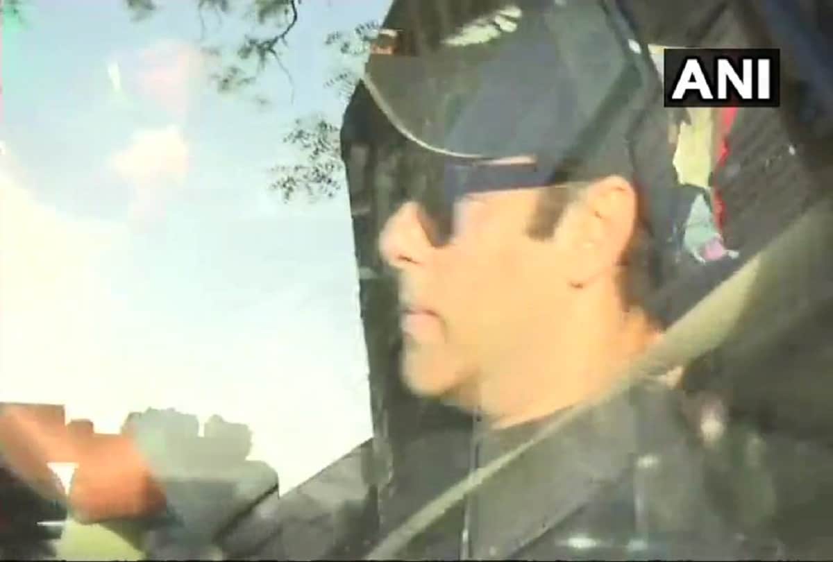 Salman Khan Walks Out Of Jodhpur Jail, Return Home To Mumbai