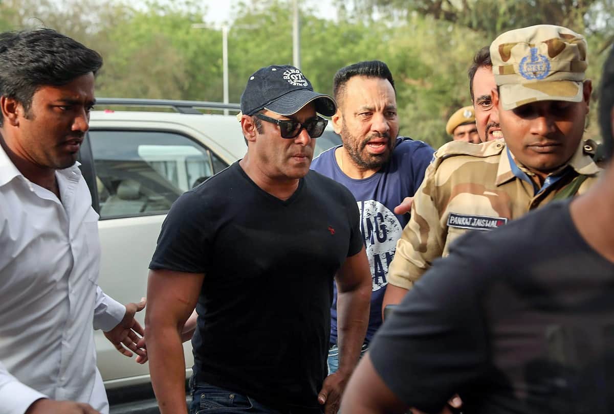 court orders fir against salman khan for hurting hindu sentiments to loveratri film
