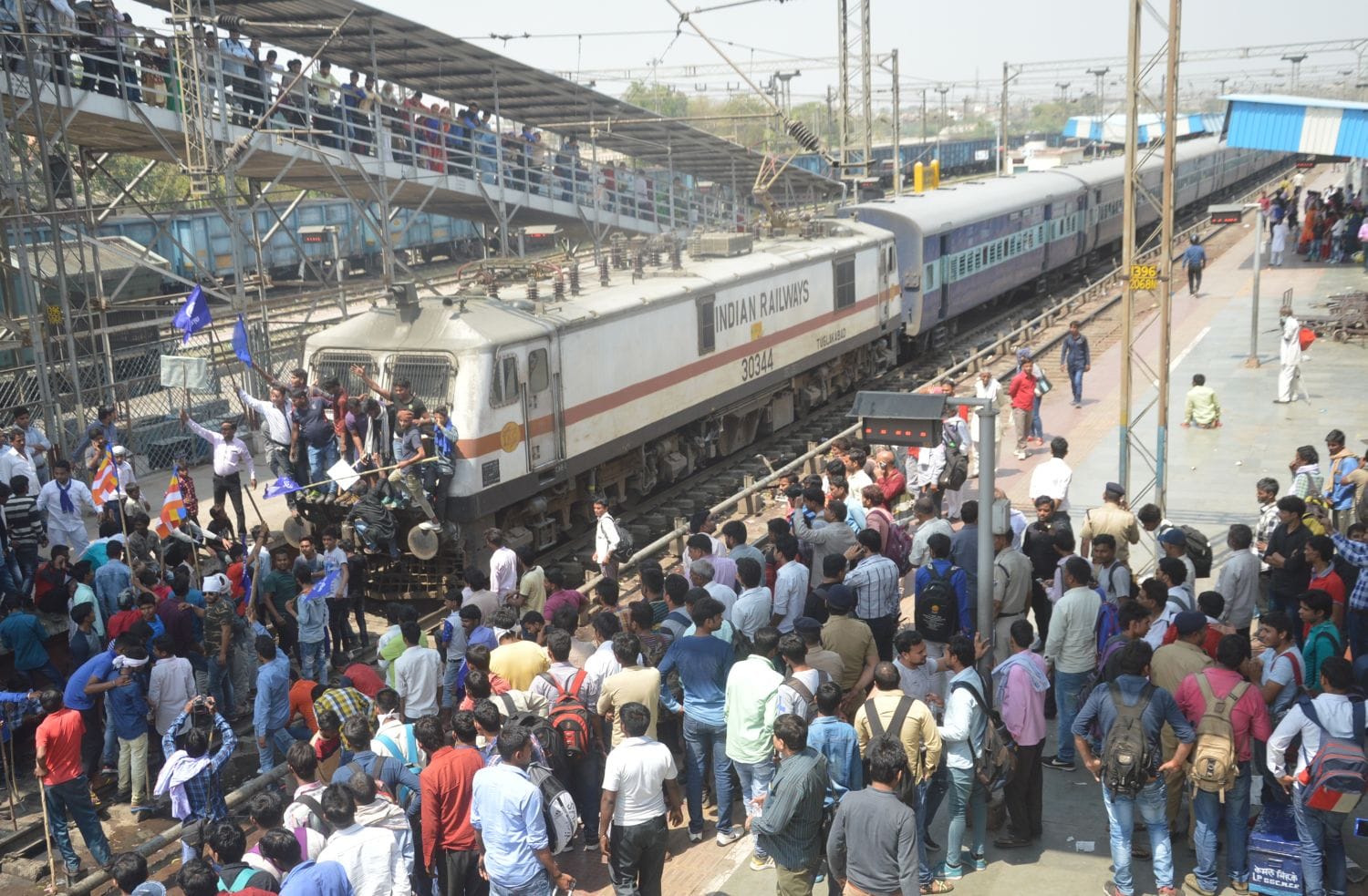 Agra Breaking : protest of 10 april postpone by high cast and OBC organisations 
