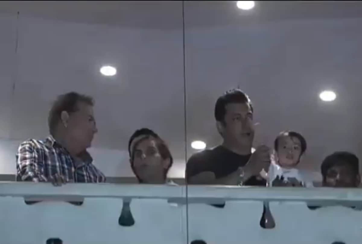 Not Only Sisters And Bodyguard Shera This Cute Boy Too Accompanied Salman Khan At Jodhpur