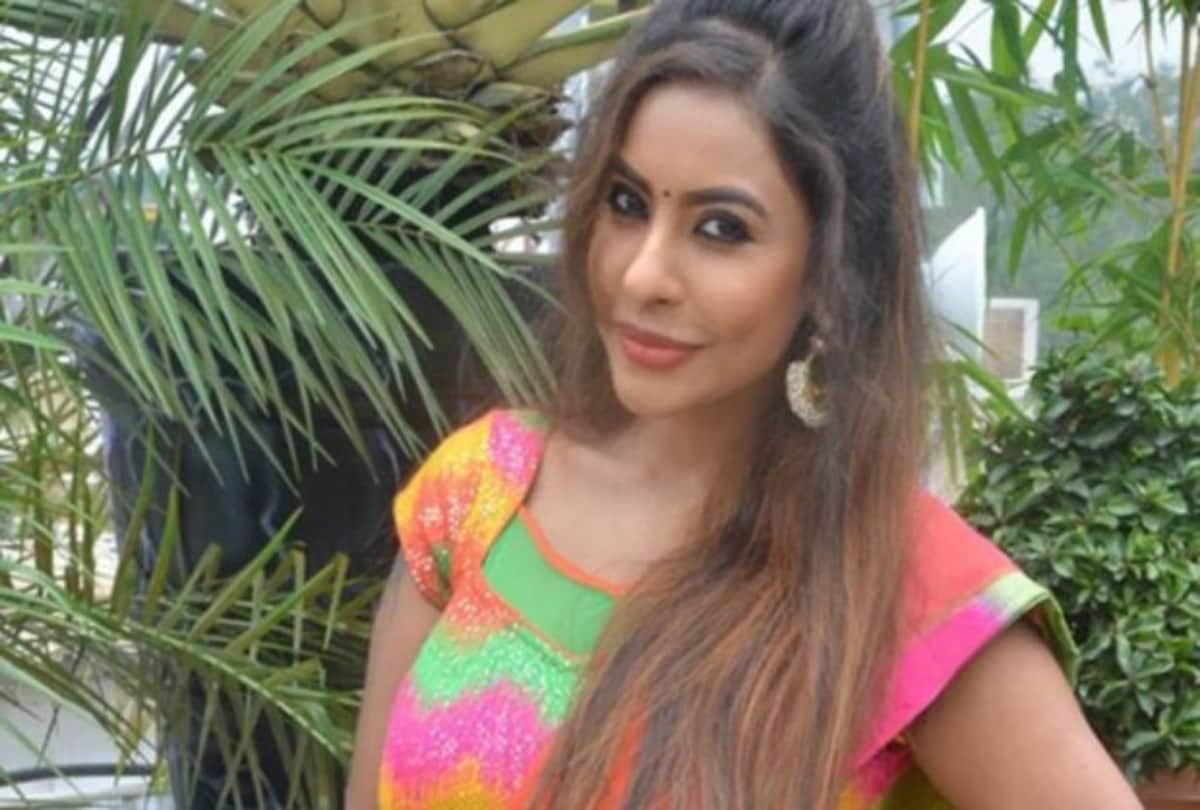 Sri Reddy facebook post facing threat from Tamil Actor Vishal casting couch