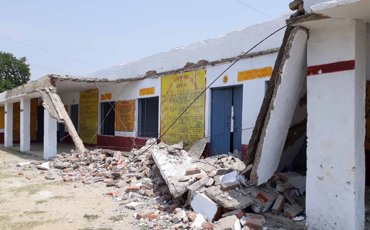 Junior school building collapsed by a tractor collision