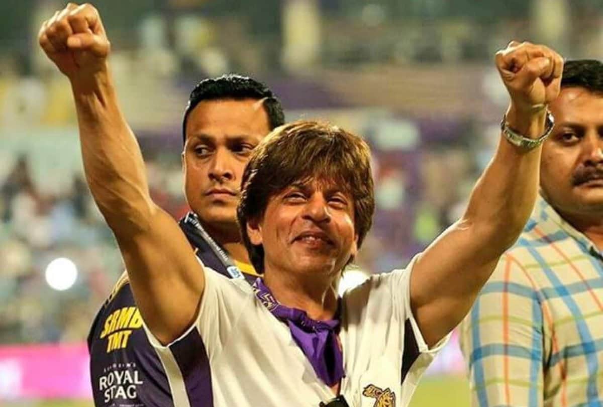 a social media user says Shahrukh Khan ruined my life