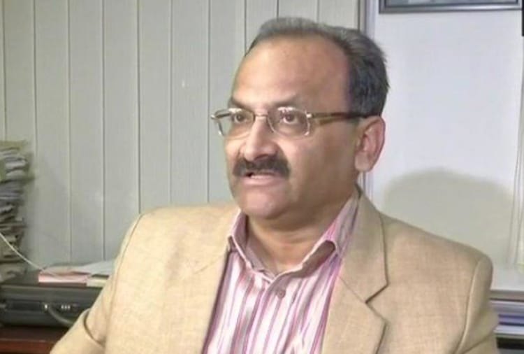 home ministry issued notice to unnao district magistrate on death of rape victim father