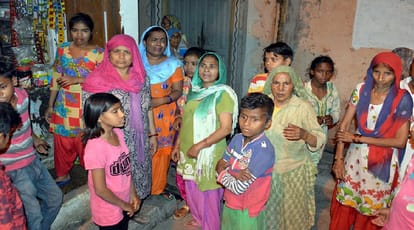 Scramble with police in Muzaffarnagar, redeemed the young man