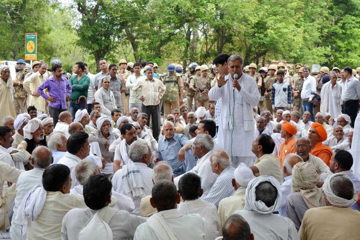 सड़कों पर अन्नदाता, लखनऊ तक मचा शोर