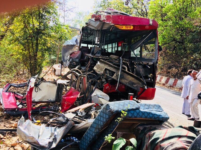 truck hit up roadways bus many people injured