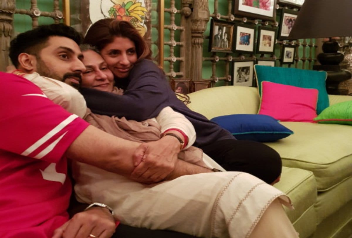 Amitabh Bachchan wishes Wife Jaya Bachchan in style