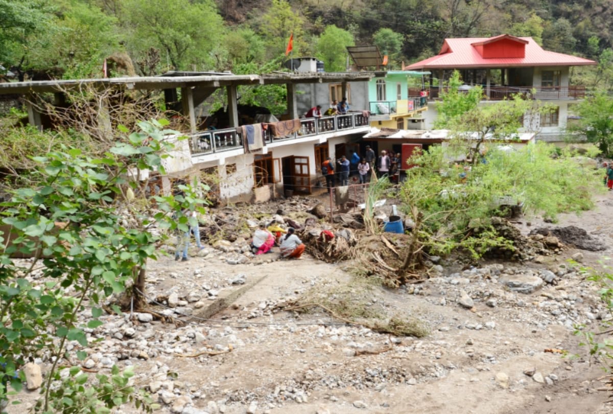 devastated by cloudburst and flash floods in basantpur shimla