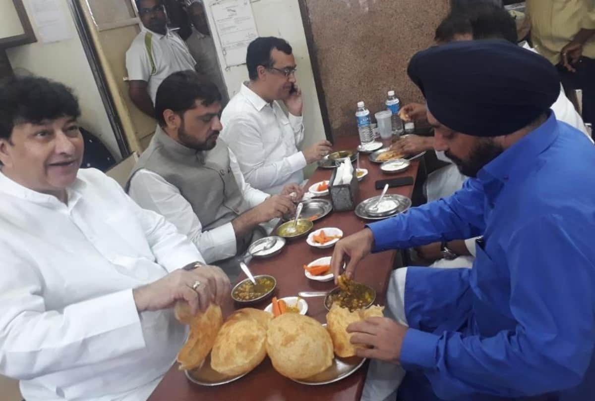 congress leaders do not eat chhole bhature before their fast on 9 april here is the truth