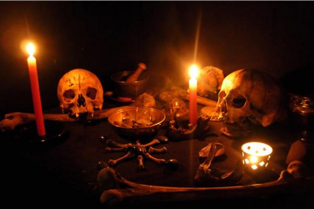  man risked his life to get married with the help of tantric in Uttar pradesh