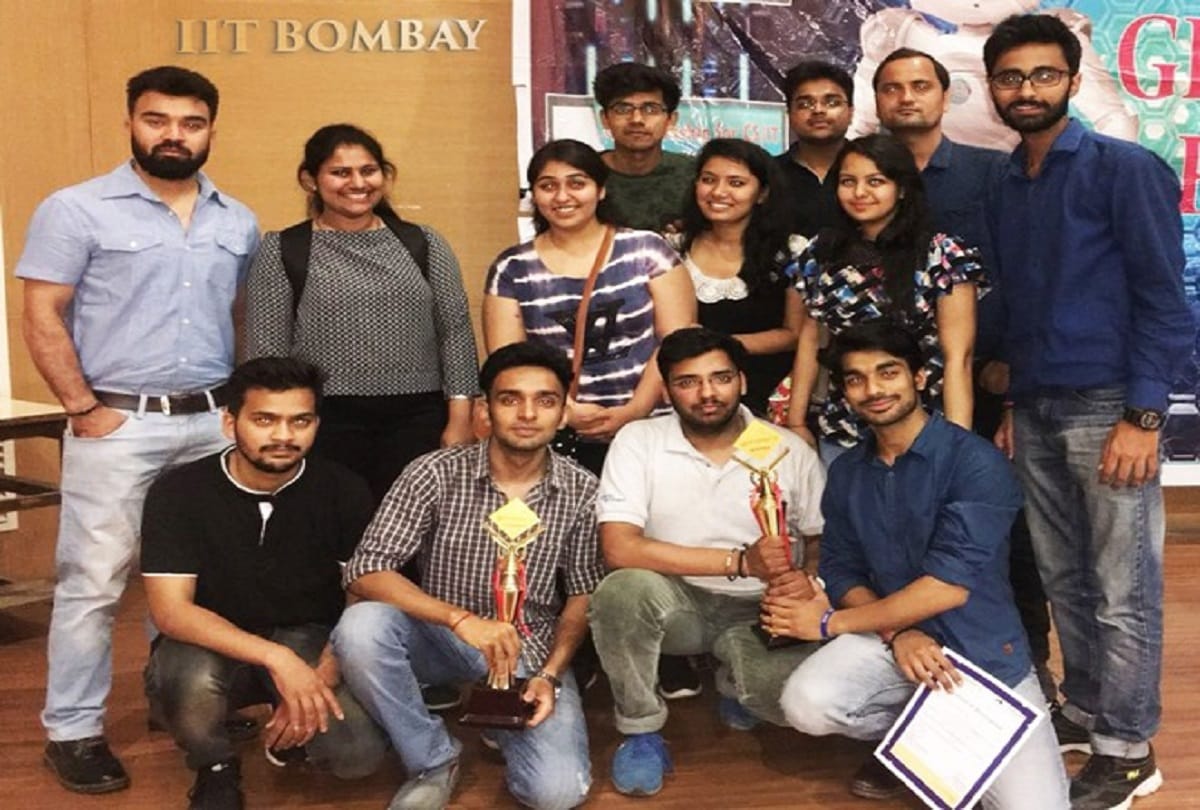 Graphic Era University wins Tech Radiance 2018 at IIT Bombay