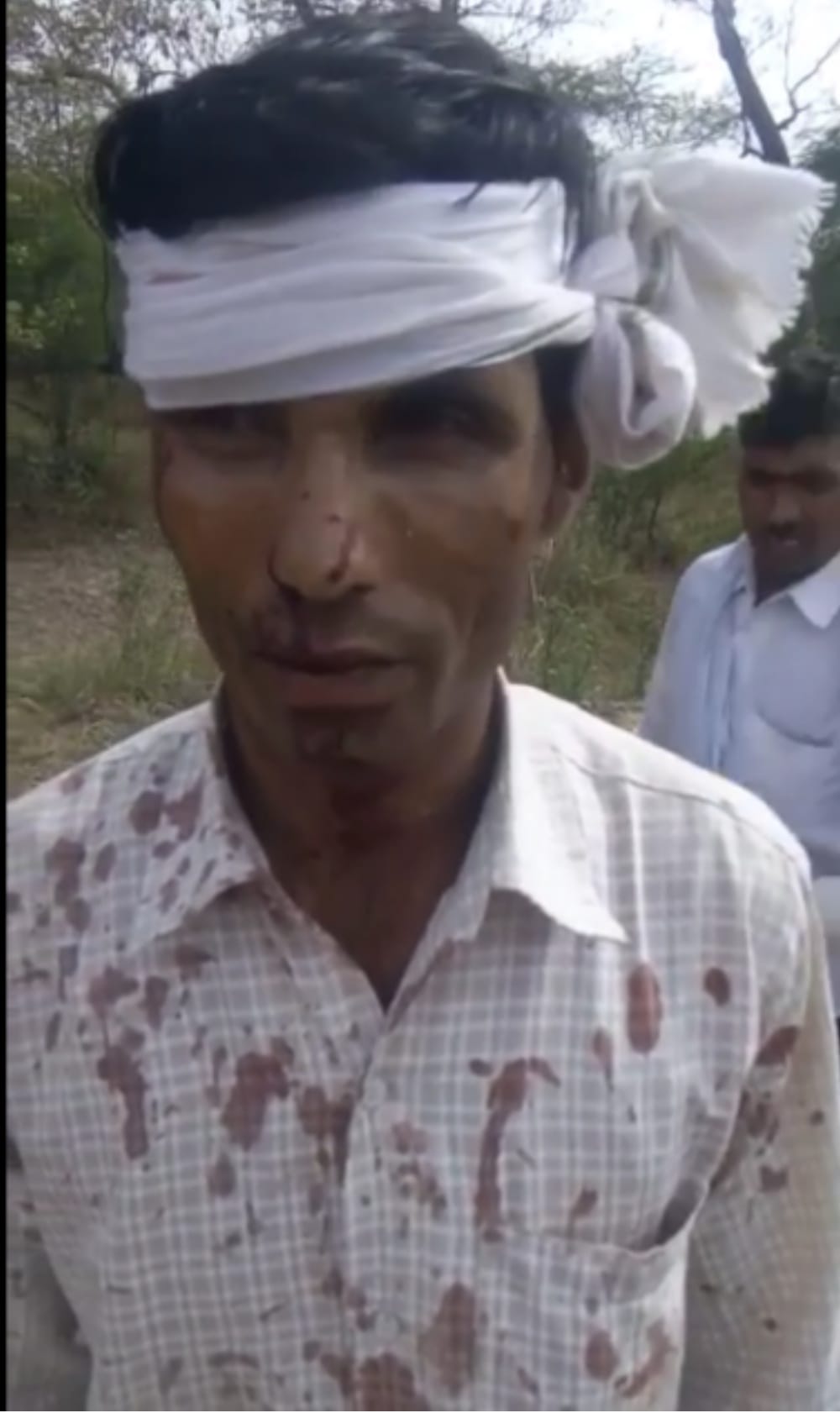 seven died in road accident in Agra