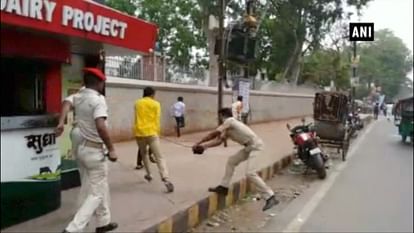 CLASHED BETWEEN TWO GROUPS OF STUDENTS IN PATNA 
