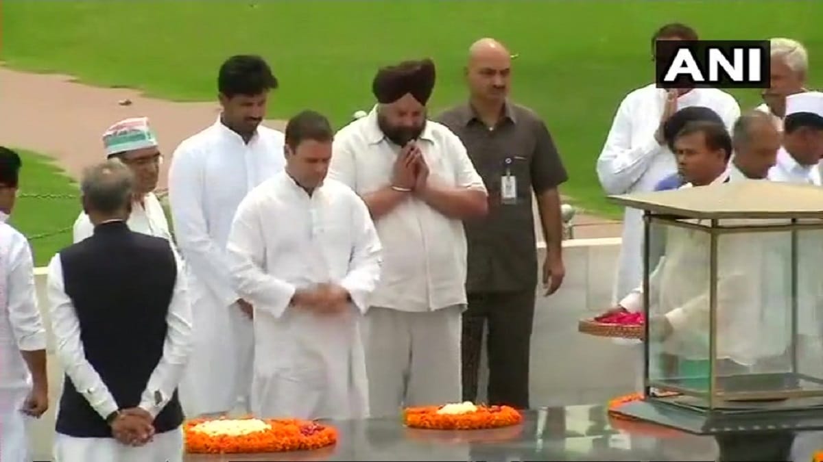 LIVE: Rahul Gandhi At RajGhat, Jagdish Tytler and Sajjan Kumar removed From the stage
