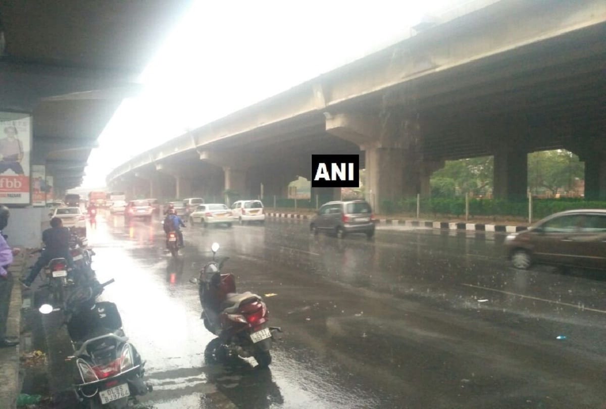 Weather changed in Delhi NCR dust storm with rain