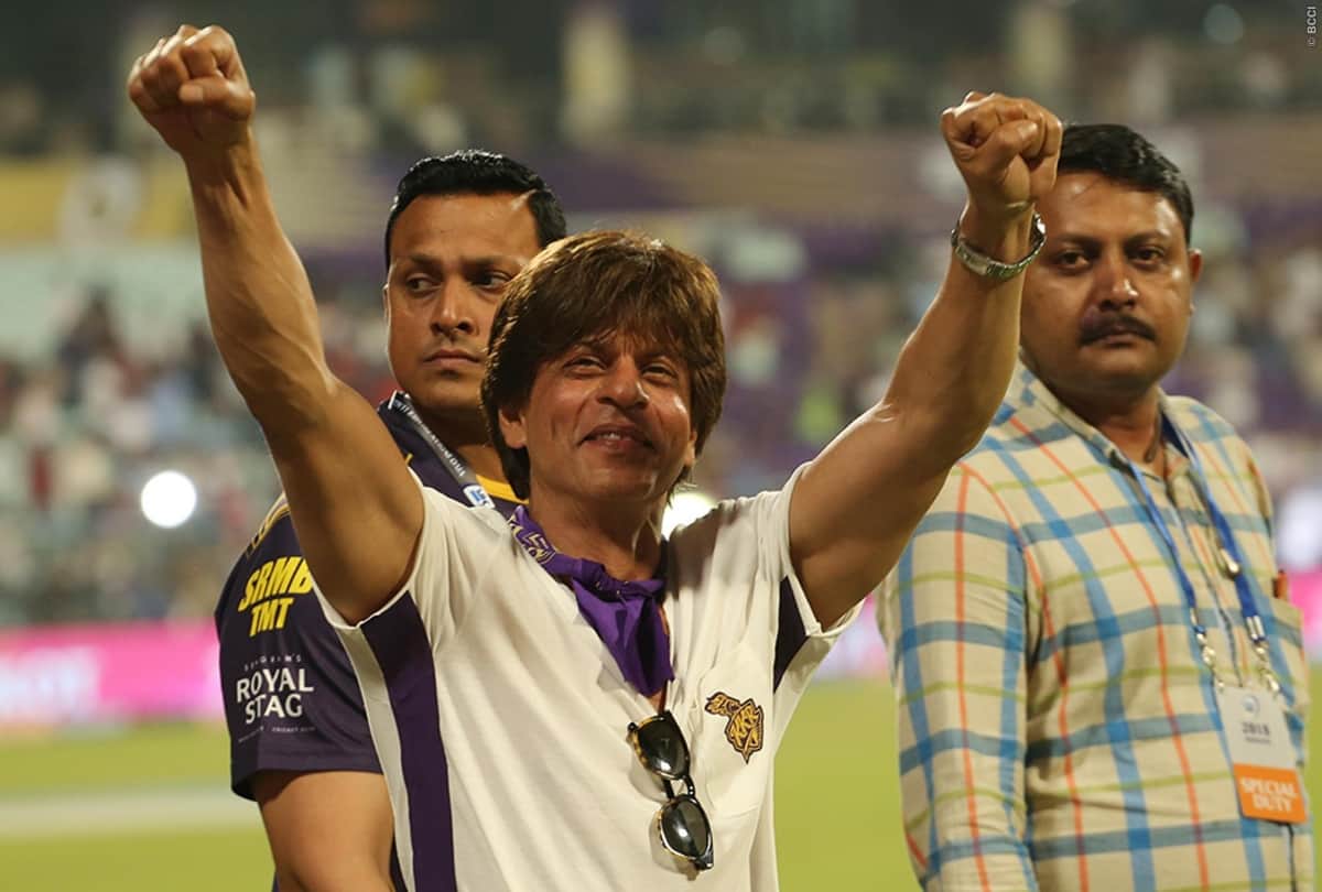 ipl kkr shah rukh khan with andre russell dance video viral