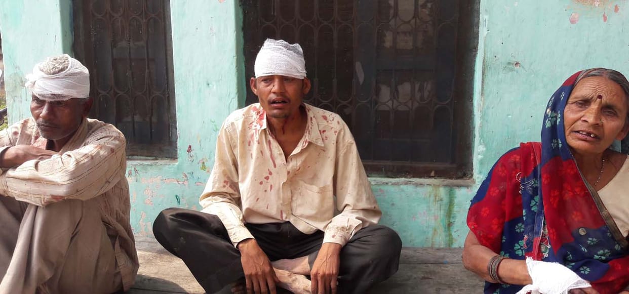 six people injured on the issue of carrying water
