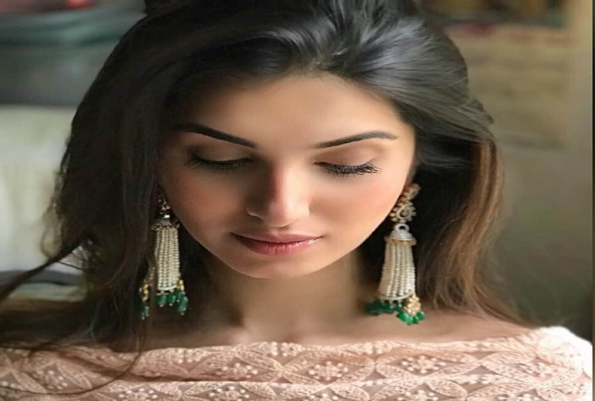 tara sutariya rejects kabir singh and choosed student of the year