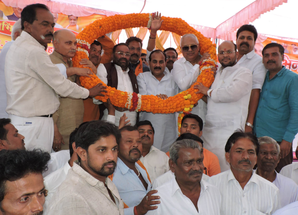 Opposition has stirred up trouble: Dara Singh