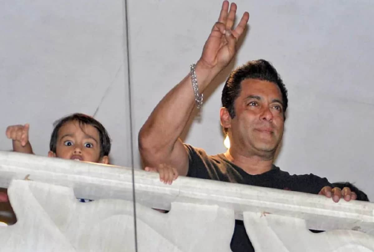 black buck salman khan got bail during warm welcome jai ho sign three fingers