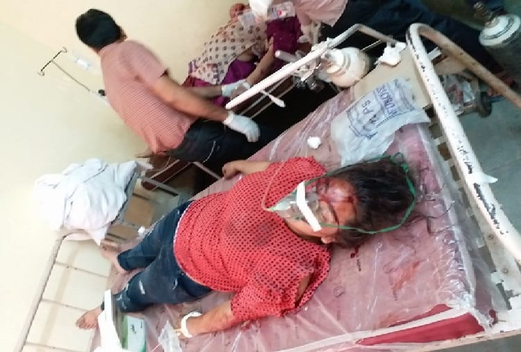 Truck and car collision in Shamli, seven people killed, five wounded