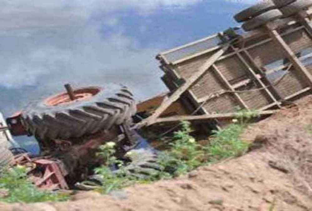 Road Accident in khatima 37 devotees injured