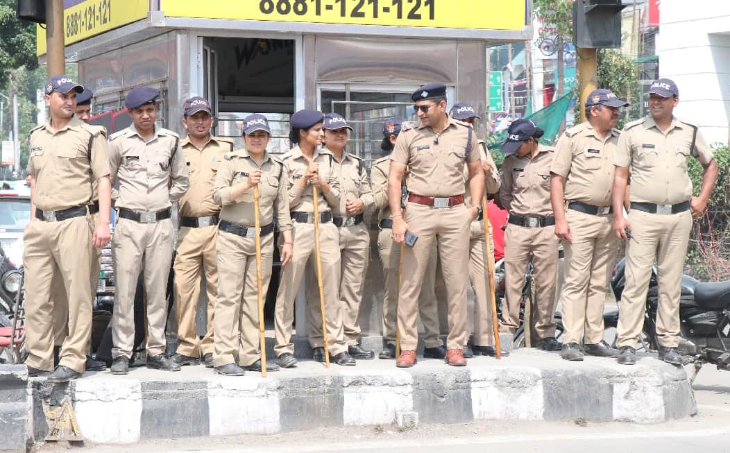 Bharat bandh on 10 april sc st act reservation photos from uttarakhand