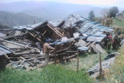 big loss due to heavy hail storm in upper shimla