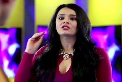 ipl 2018 kumar sangakkara along with anil kumble and others appreciate mayanti langers work