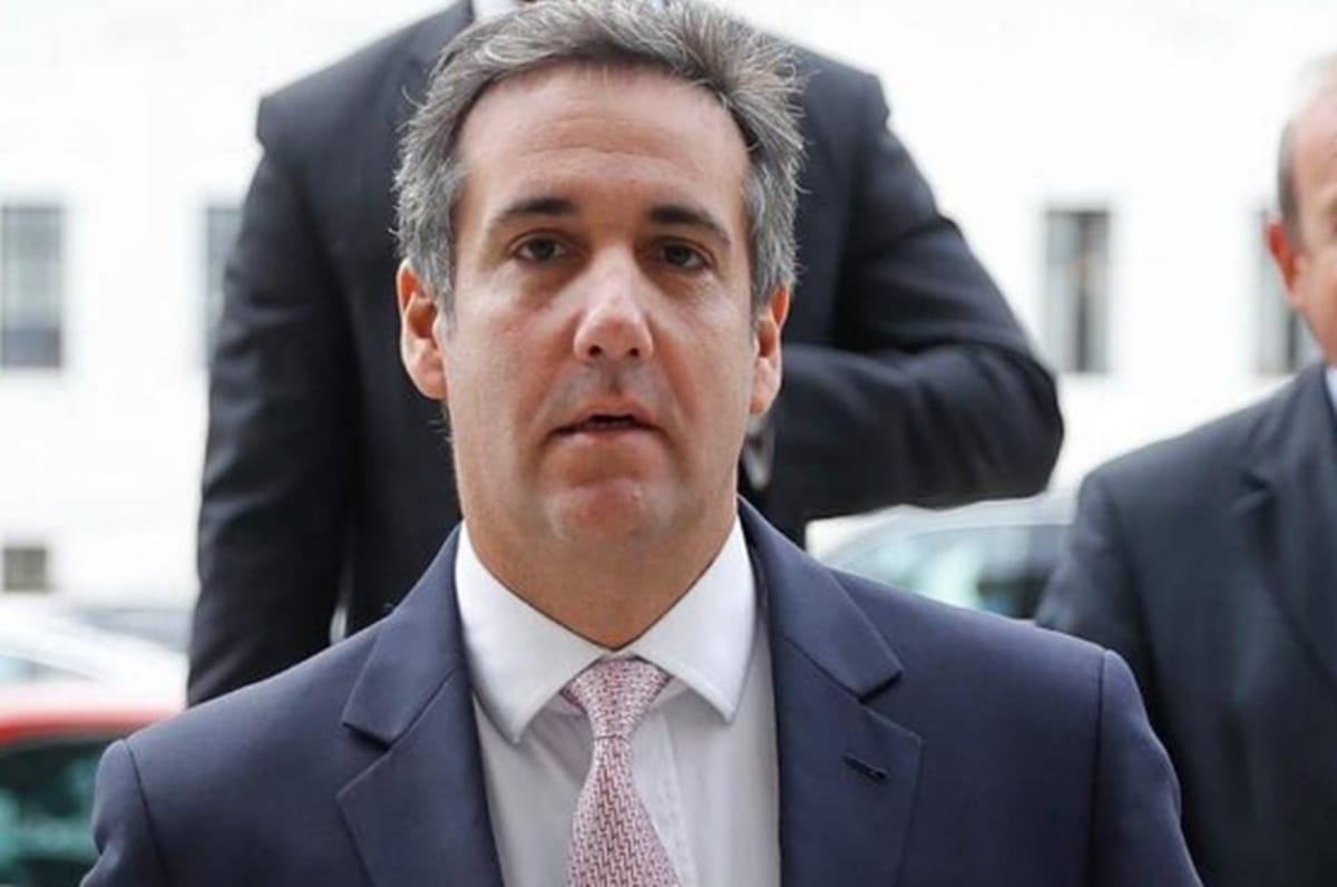 Federal agents raided New York office of Donald Trumps personal lawyer Michael Cohen