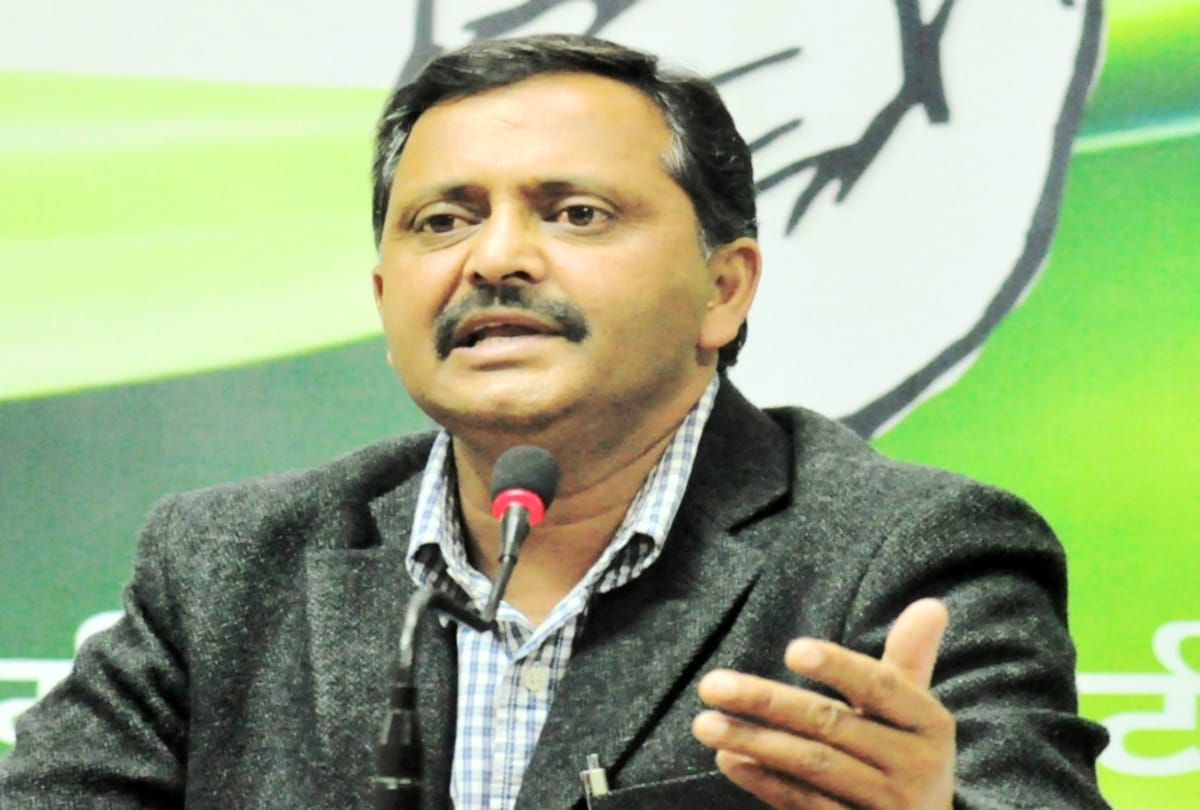 Naresh Chauhan said  PM considers Himachal as second home, when will he help
