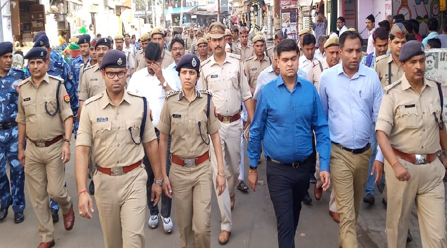 up: India does not stop, police force deployed in city and countryside